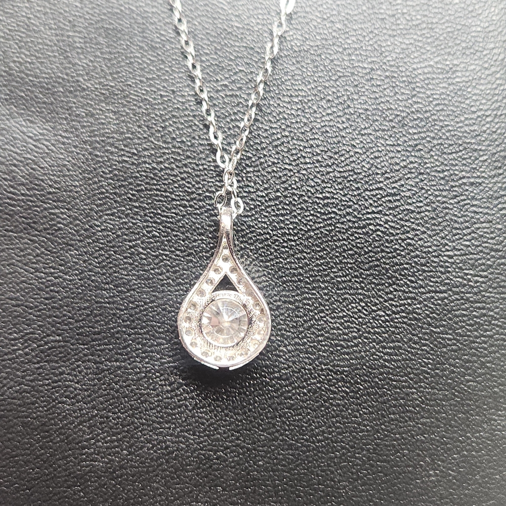 Moissanite Teardrop Pendant Necklace 925 Sterling Silver - Picture 6 of 15
